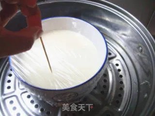 牛奶炖蛋