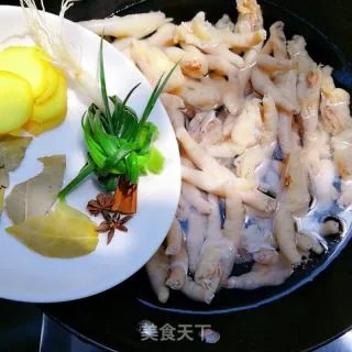 泡椒凤爪