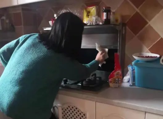 调查表明,中小学生的劳动教育脱离了日常生活,根源在哪里呢?