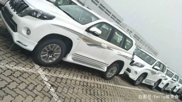 天津港处处都是豪车,真去买车会不会被骗?