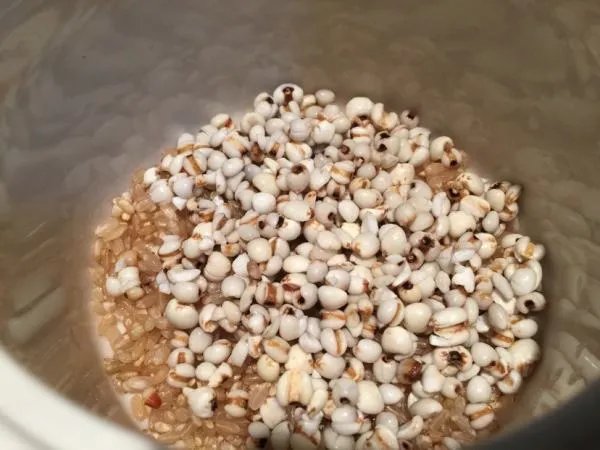 谷草美体粥做法