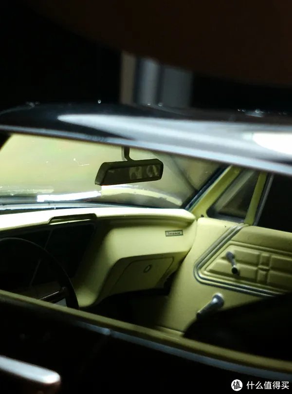 邪恶力量第一配角!雪佛兰1967年款 Chevy Impala 1/18模型