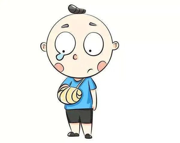 女孩被砖块砸骨折是什么情况？