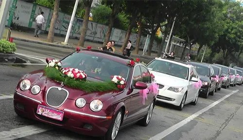 婚车用什么车好 婚车一般用几辆