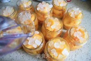 黄桃罐头