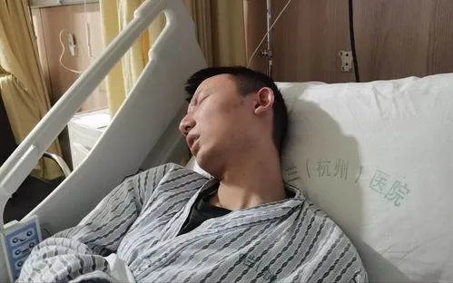 错换人生当事人姚策去世,如何看待家庭对孩子的重要性?