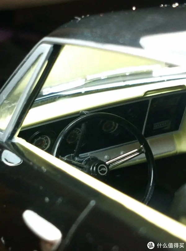 邪恶力量第一配角!雪佛兰1967年款 Chevy Impala 1/18模型