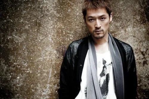 胡歌人气一直好,他身上哪些特质是让人喜欢的?