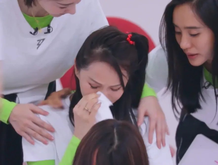 伊能静人好情商高,赵兆中肯点评,她为什么哭?