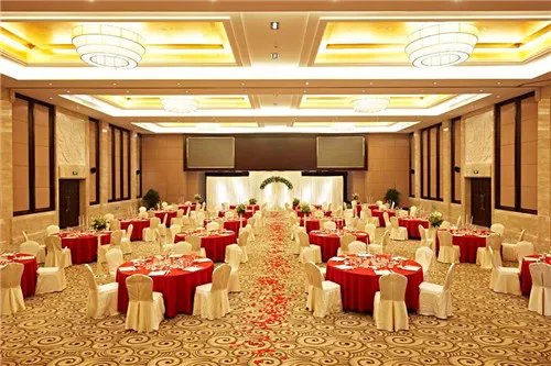 上海办婚礼酒店哪家好 上海办婚礼一桌多少钱