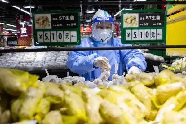 上海分阶段推进复商复市首日,烟火气正在回来,当地的情况如何?