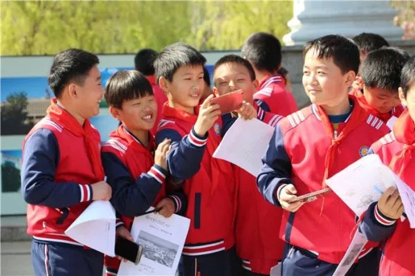 针对学生质疑鹬蚌相争的问题你怎么看?