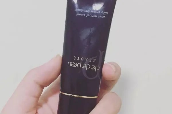 粉底液哪个牌子好?求推荐