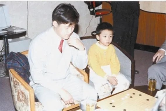 围棋目前谁厉害？