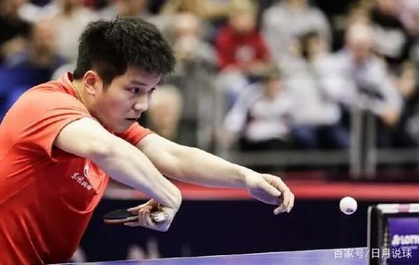 国乒名将樊振东现在世界排名第一,他到底是怎么立下一等功的?
