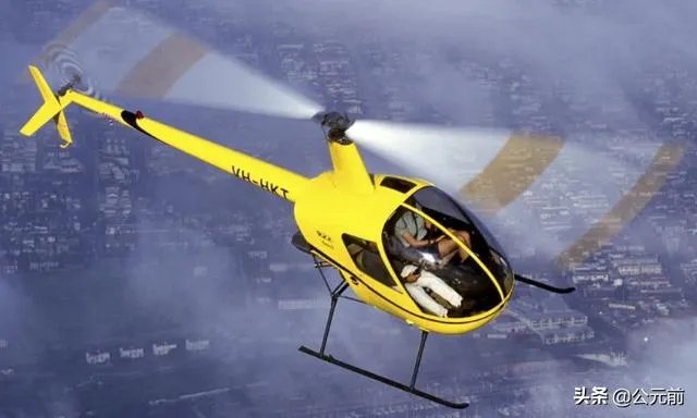 今美国2架飞机在空中相撞,他们的空中管制那么差吗?