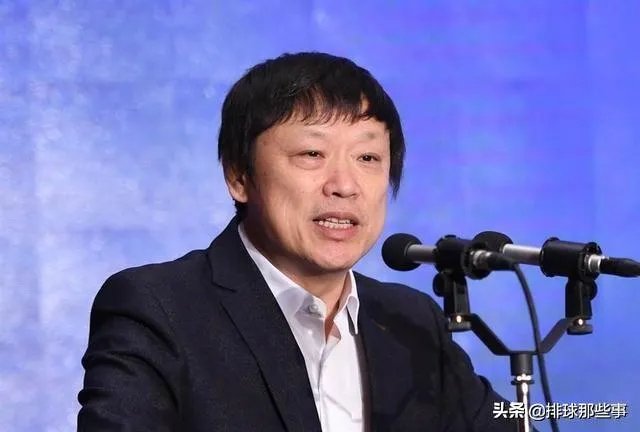 特朗普做了什么,让胡锡进隔空怒怼?