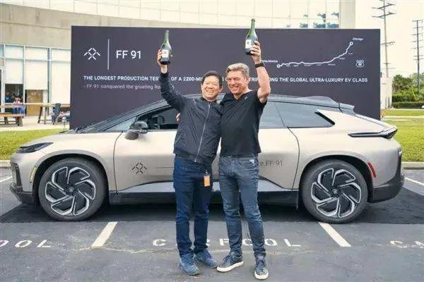 贾跃亭“下周回国”再生波折,他现在有多少债务缠身?