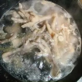 柠檬泡椒凤爪