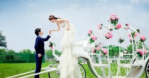 婚礼上适合新娘唱的歌推荐  结婚新娘入场唱什么歌