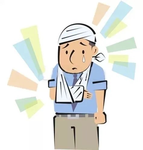 女孩被砖块砸骨折是什么情况？