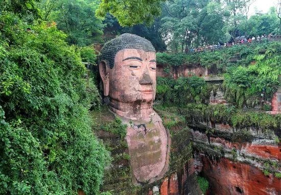 大弥勒佛像在哪?