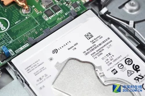 双硬盘双内存 戴尔灵越24-3477拆机图赏