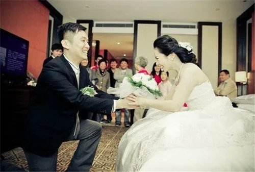结婚怎么整新郎才搞笑 结婚整新郎的7大狠招