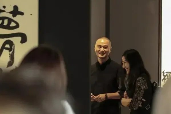 冯唐是因为什么原因才婚变的呢?