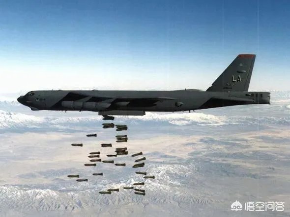 F-35战机坠毁,美国为何要紧急派遣B-52赶赴事发海域?