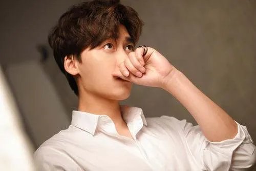 李易峰和赵丽颖合作了那么久,为何他们没有动情?