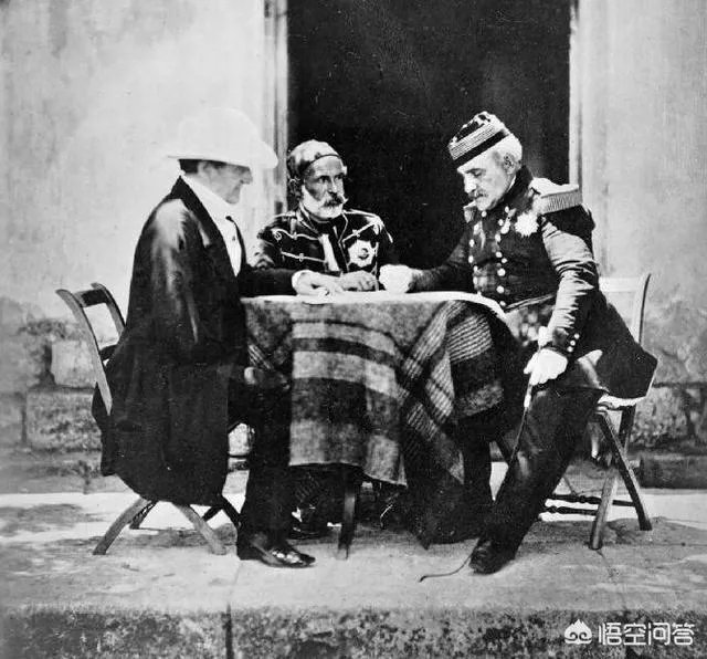 克里米亚战役可以称得上是曼施坦因的神操作,那到底“神”在哪里?