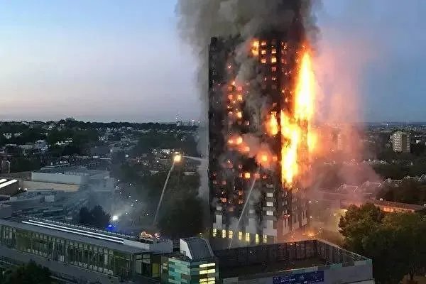 英国伦敦市中心出现大火,导致火灾的原因是什么?