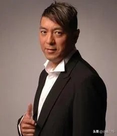 甄子丹版精武门里有个阿忠的真名叫什么?