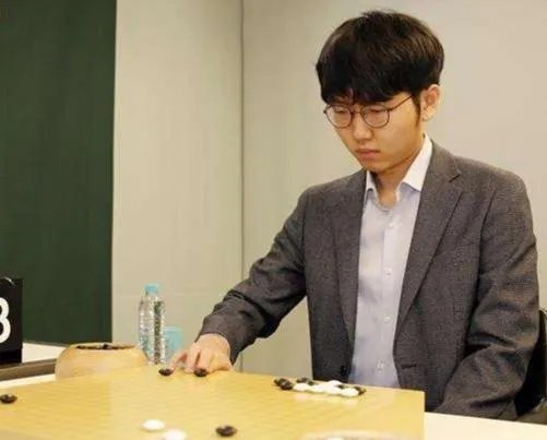 围棋目前谁厉害?