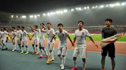 鲁能惨案队