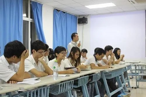 上海对外经济贸易大学研究生院属于a类院校吗