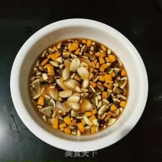 柠檬泡椒凤爪