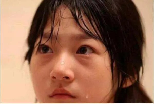 为什么白岩松坚决不让儿子住校?