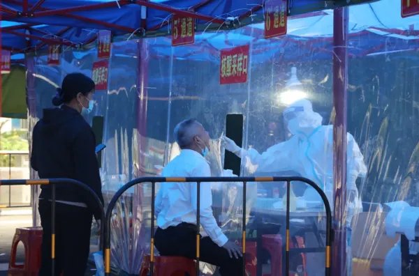 海口实行临时全域静态管理,期间特殊人群如何就医?