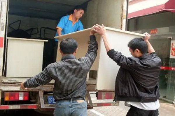 搬家公司哪家好