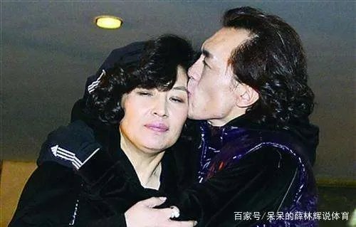 做完最后一次化疗,李咏嘱咐哈文“不要把我的遗体运回国”,这是为什么呢?
