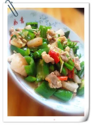 辣椒炒肉片