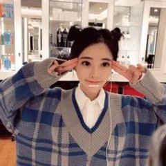 你觉得冯提莫是目前最火的主播吗?