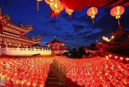 有哪些关于春节的歌谣?