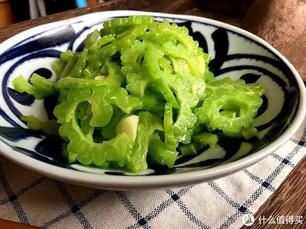 苦瓜怎么做既好吃又不苦,你了解吗?试一试这4个小诀窍吧