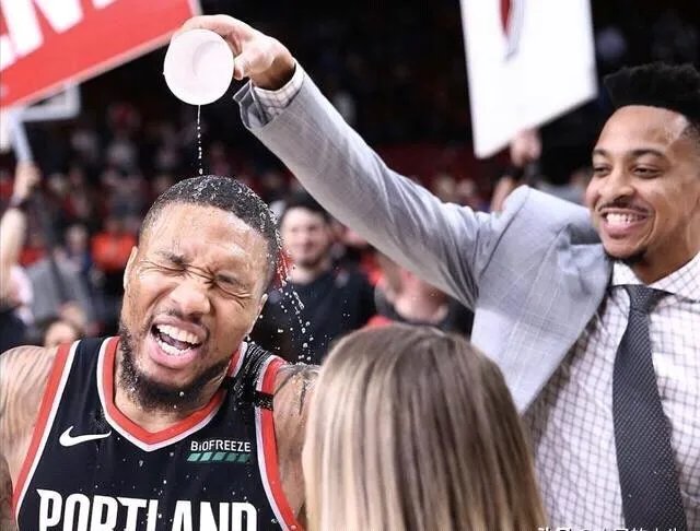 利拉德无缘2021NBA全明星,为什么呢?