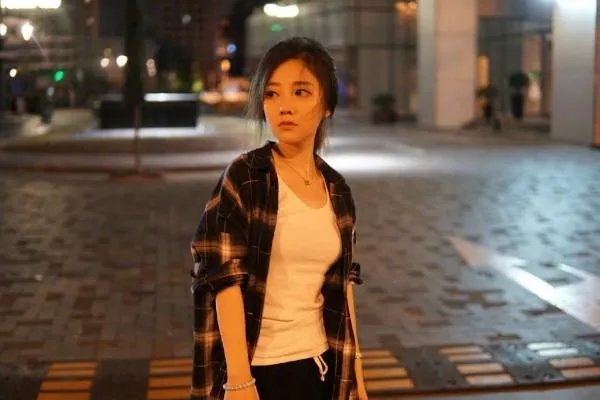 当年冯提莫的“会计门”,究竟是怎么回事?