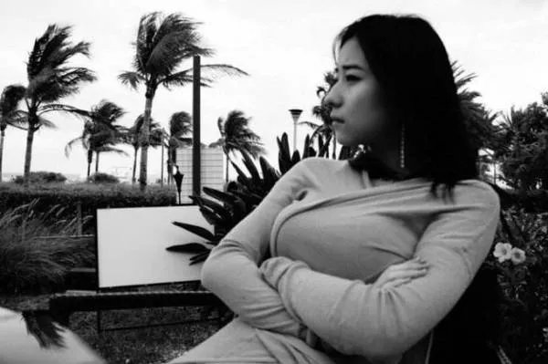 “纽约留学女”王意扬是个怎样的人?