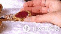 用13亿掏空你的身体:历年维密Fantasy Bra盘点